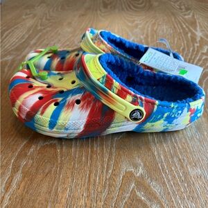 NWT CROCS Classic Lined Sherpa Marbled Faux Fur Clogs Women’s Size 6